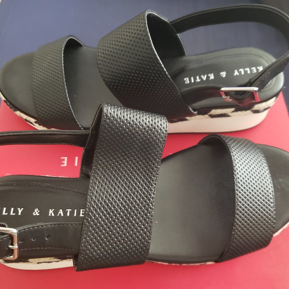 NIB black and white wedge sandals